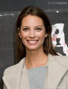 Christy Turlington Model, Bio, Age, Ed Burns, Kids, .